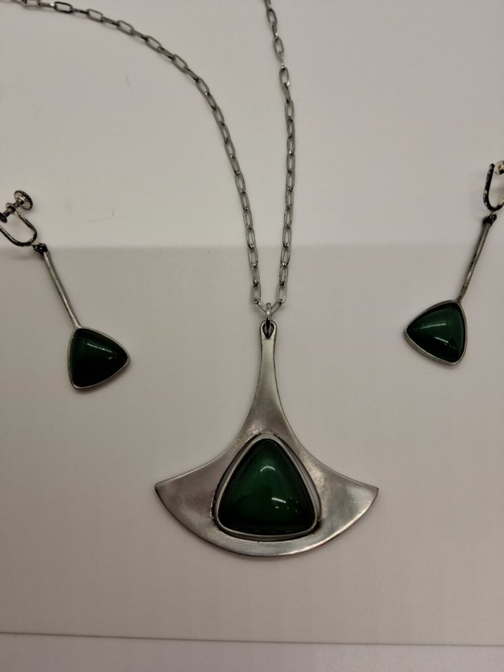 1960's Corocraft Green Chrysoprase Pendant Necklace with Matching Earrings.Signd